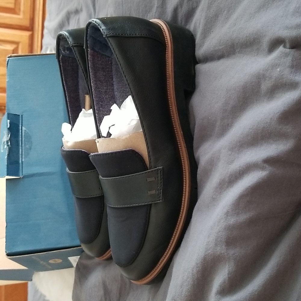 Dr. Scholl's Grow Up Black Dress Shoes